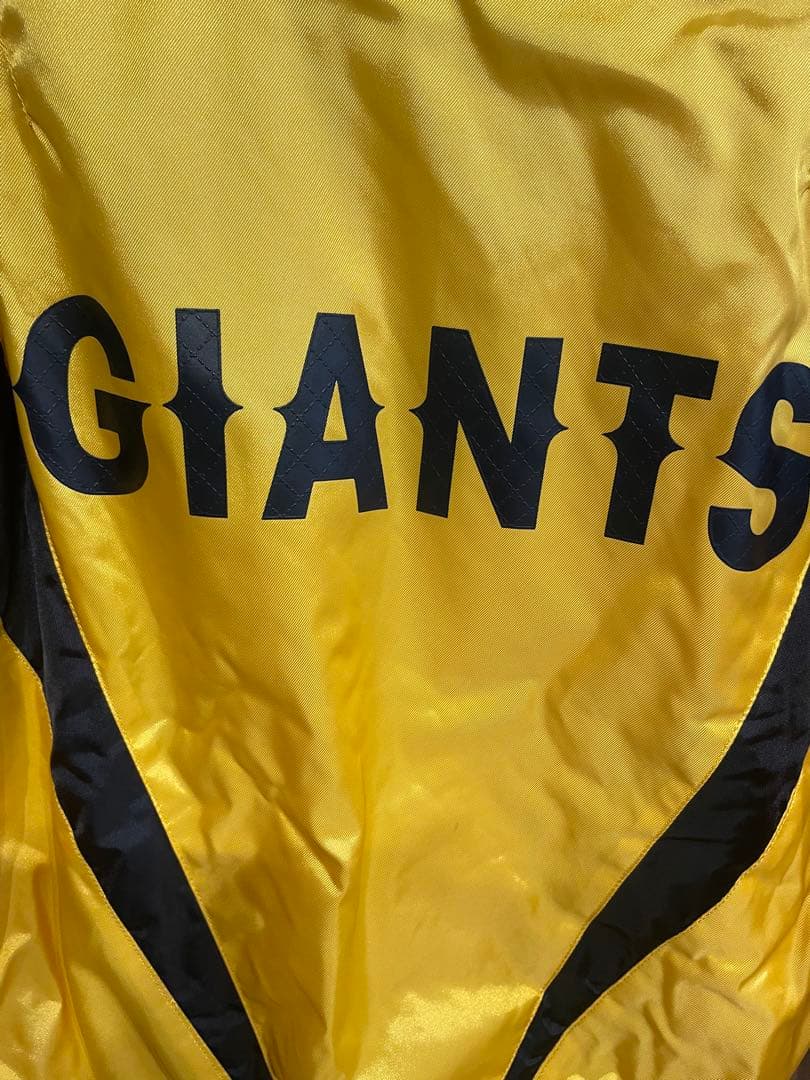 読売巨人ジャイアンツスタジャン　ブルゾン