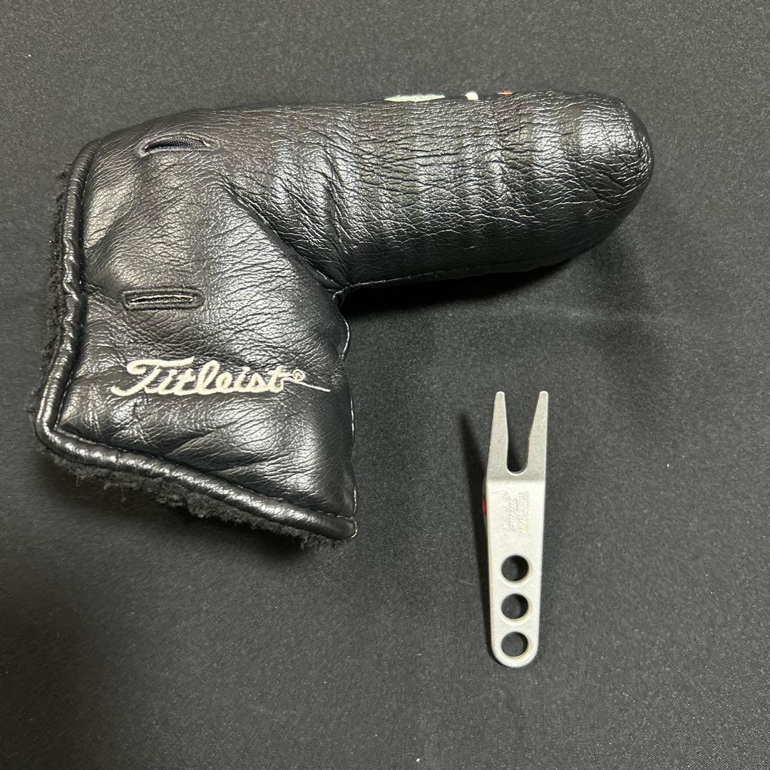 スコッティキャメロンニューポート2 33インチ　ヘッドカバー、グリーンホーク付