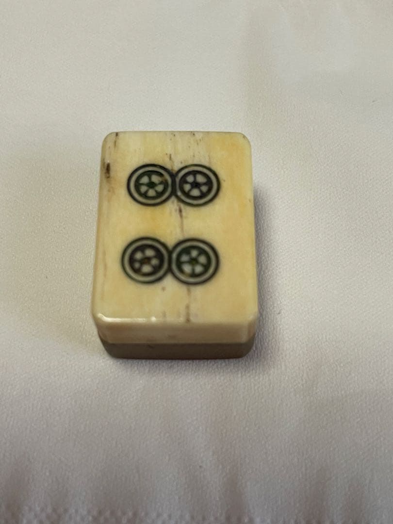 超レア超レトロ木製麻雀箱 伝統時代モノ&麻雀牌 ※骨牌背竹牌　※骨董品