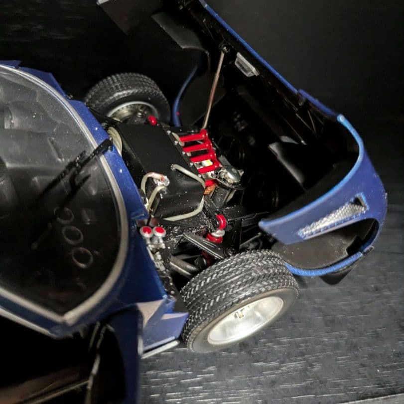 ランボルギーニ　イオタ　SVR 1/18 京商 ミウラ