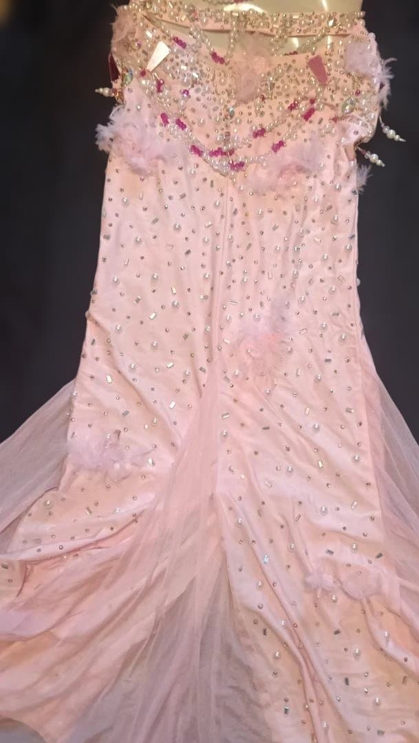 【新品Sale】デザイナーズベリーダンス セットアップ ピンク ビーズ装飾