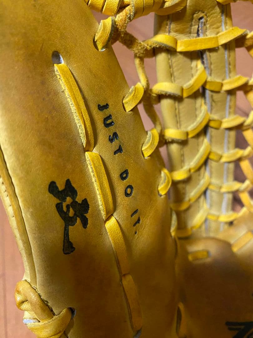 ナイキ 硬式グローブ