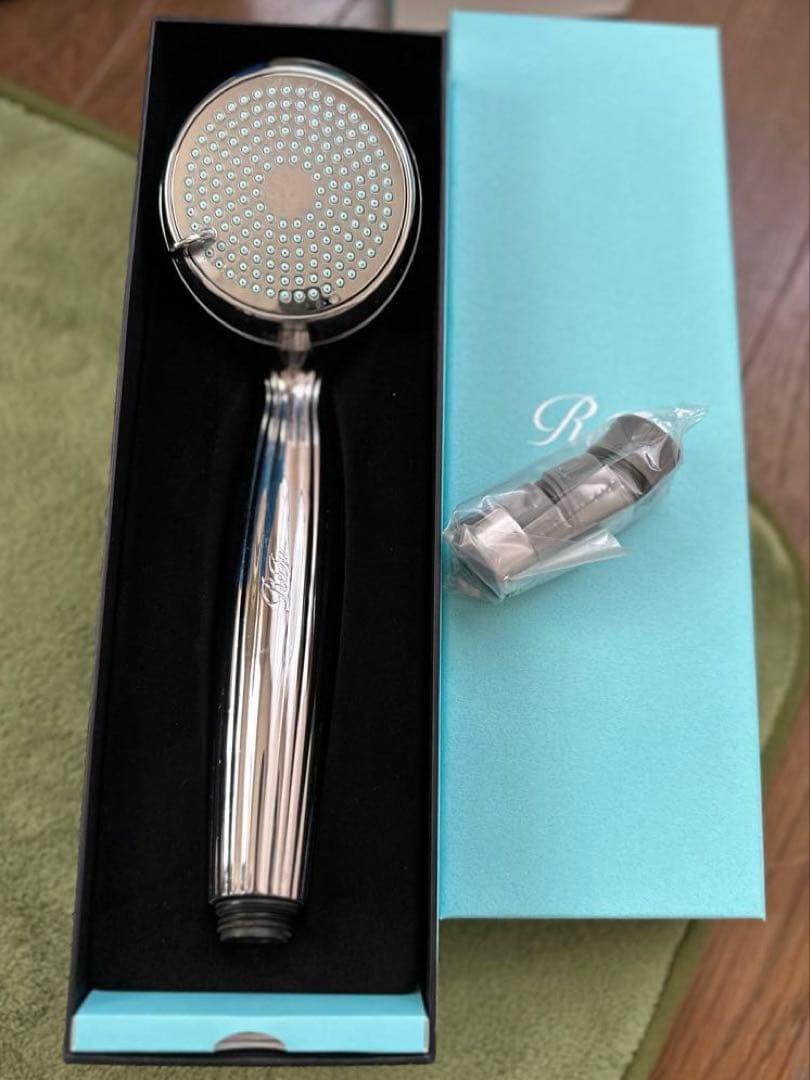 リファ　ファインバブル　ワン　シャワーヘッド