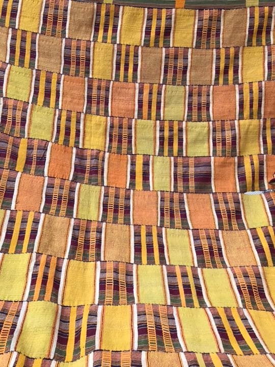 ミュージアムピース　　アフリカ　首長の例祭着