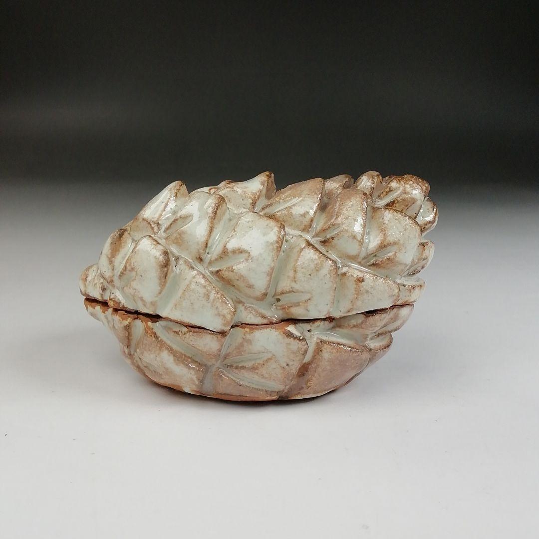 Ｔ８０４　香合　『萩松笠　香合』『納富鳥雲 作』　共箱　茶道具