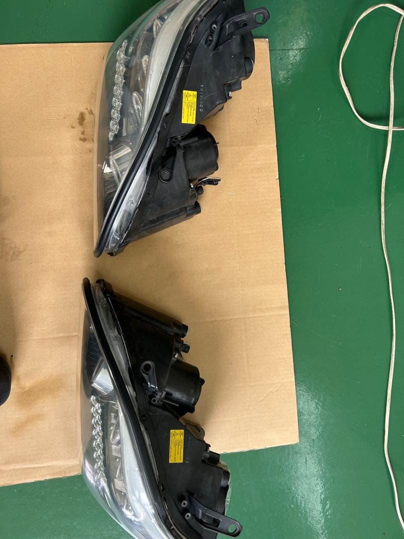 ハリアー30 DEPOヘッドライト　イカリング