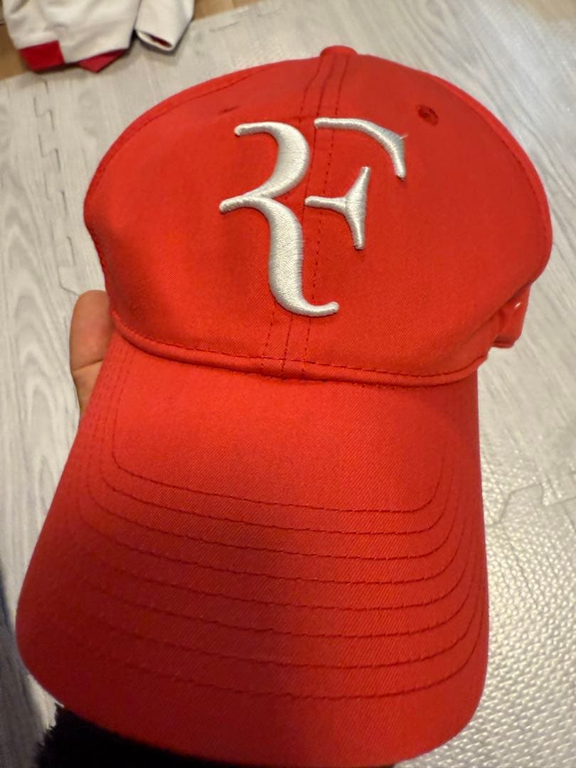 ナイキ　Nike RFロゴ刺繍キャップ 赤色 FEDERER