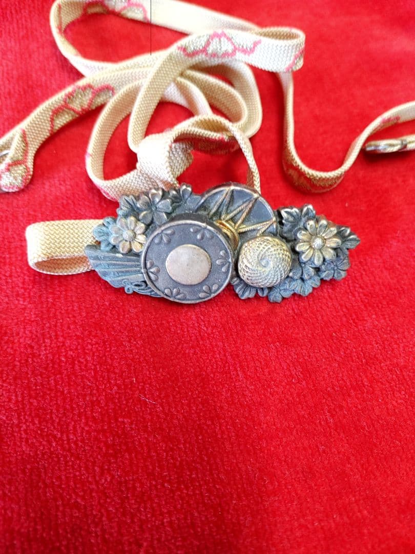金工彫金　帯留　紐付