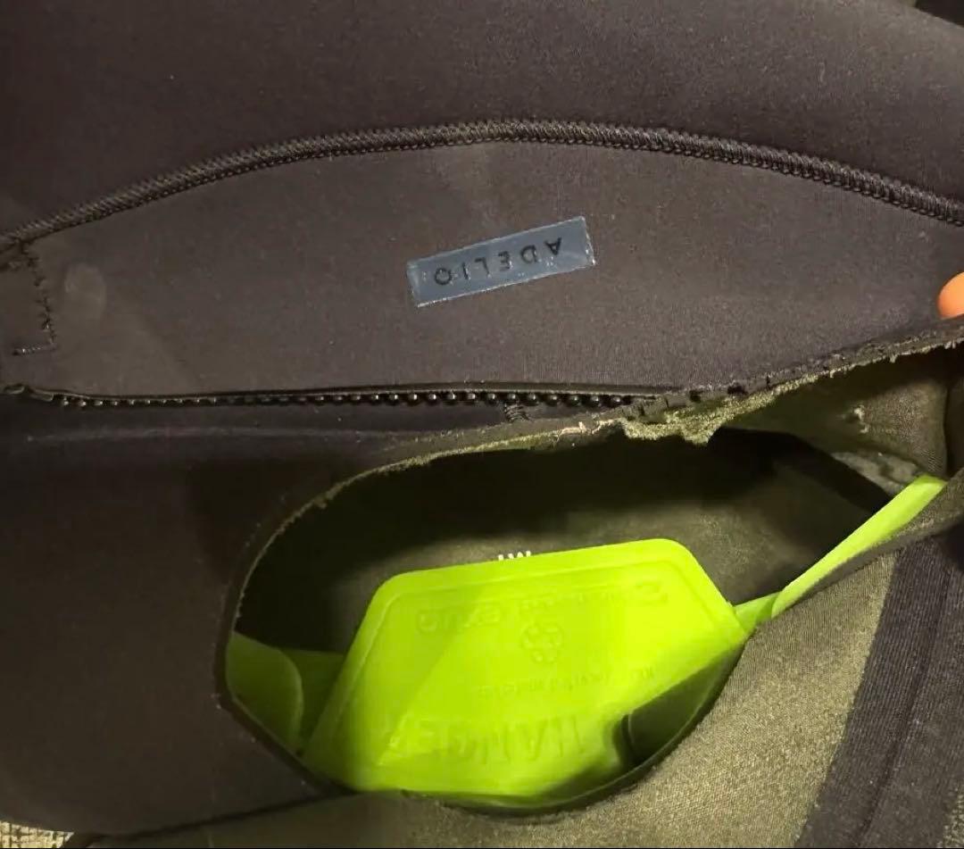 サーフィン・ボディボード ADELIO 4/3 DELUXE BLACK