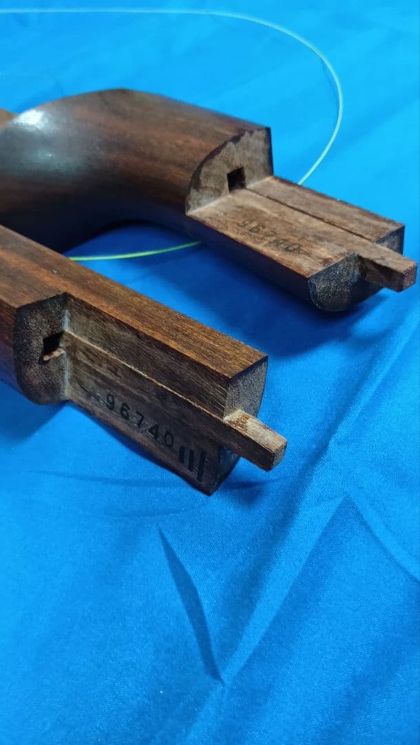 津軽三味線 東さわり 2940g 棹幅31.5ミリ　表皮張り替え済　ケース付