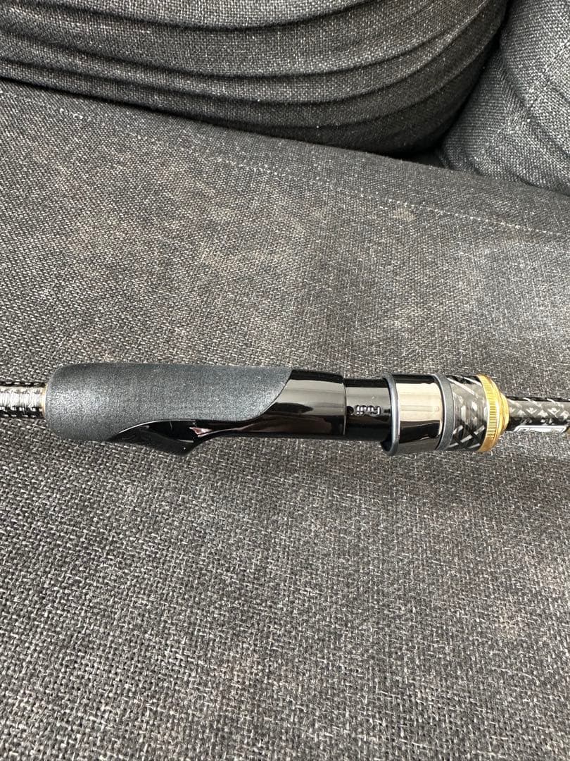 エバーグリーン　スキッドローインペリアル　フェザージャーク77