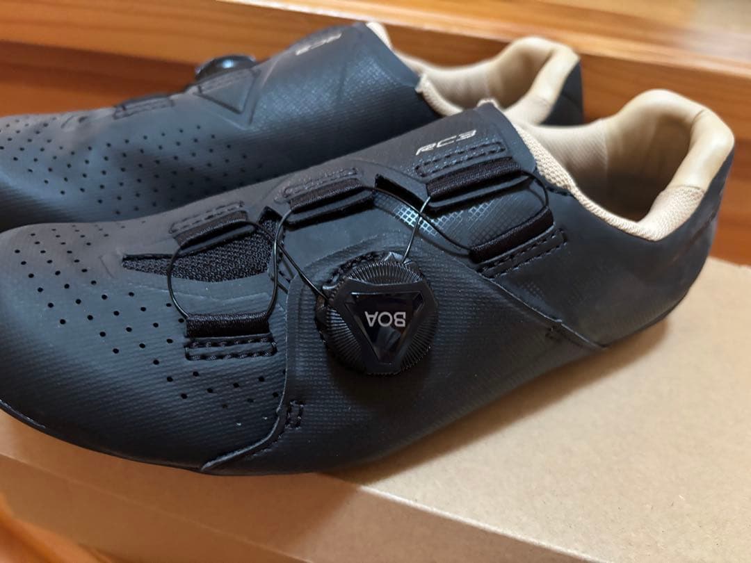 未使用！SHIMANO RC3シューズ ブラック40