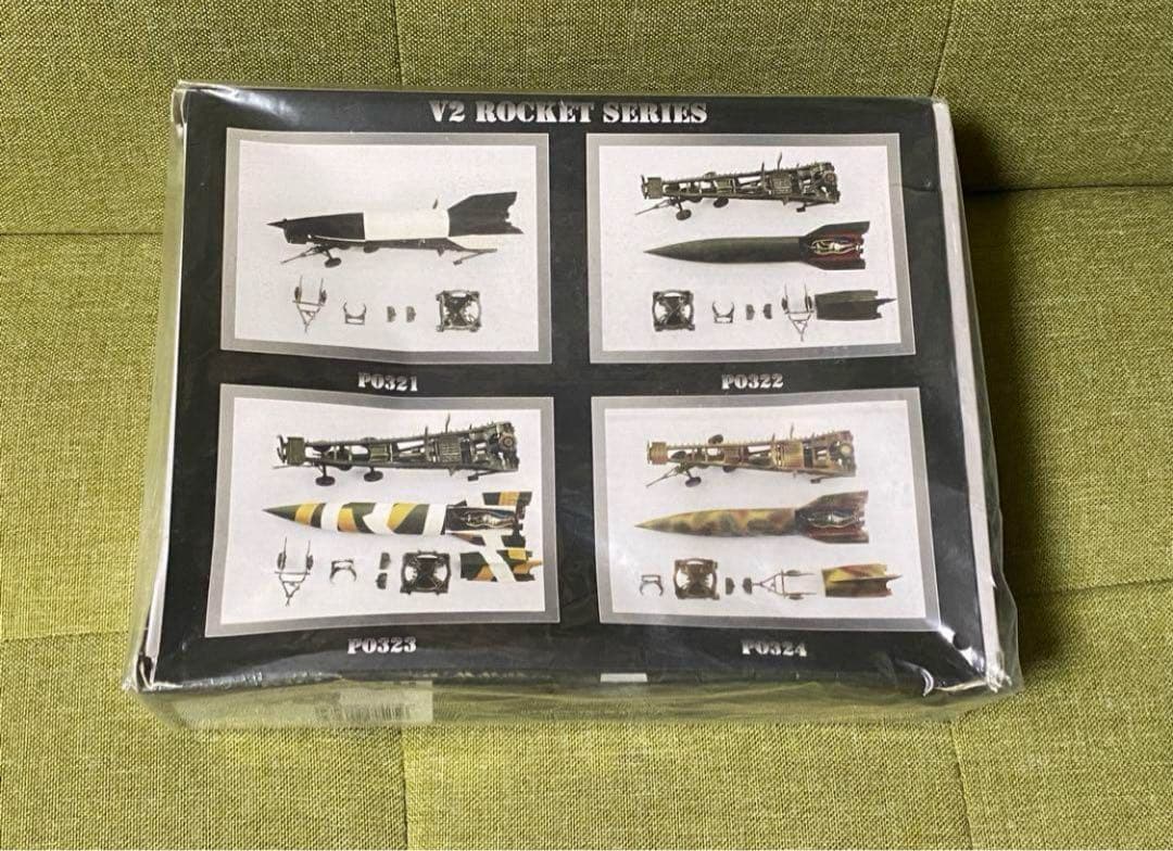 B）PMA製 WWⅡ ドイツ軍V2ロケット　弾道ミサイル　1/72 完成品模型