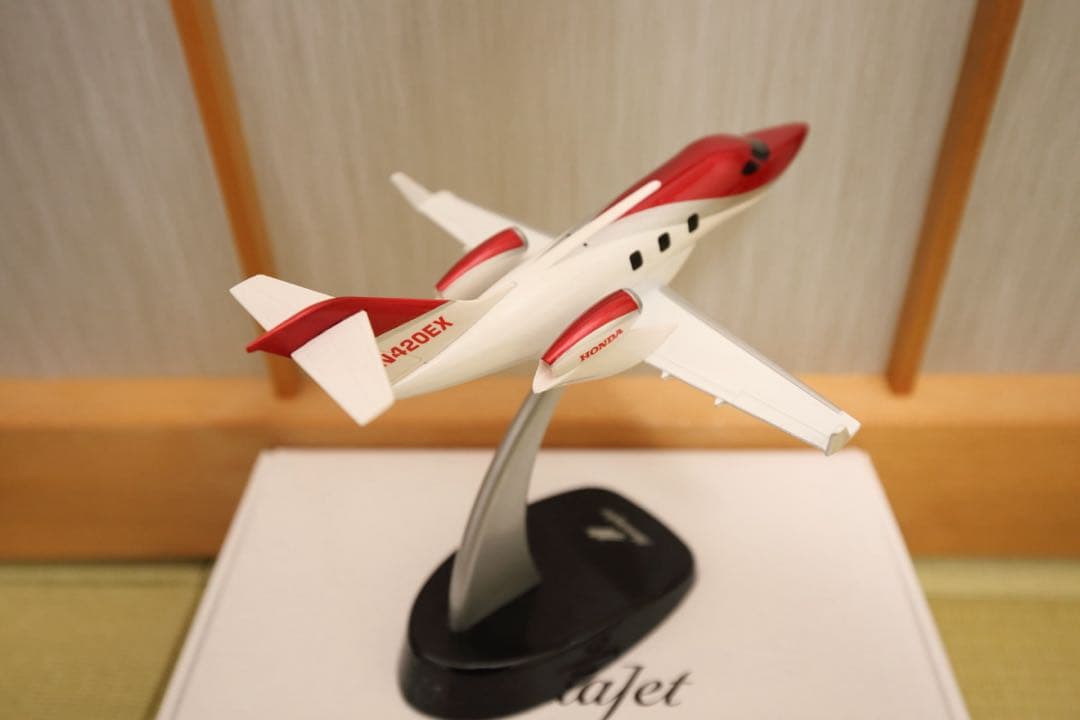 ホンダジェット HONDAJET ダイキャスト 1/72 新品 完成品 エリート