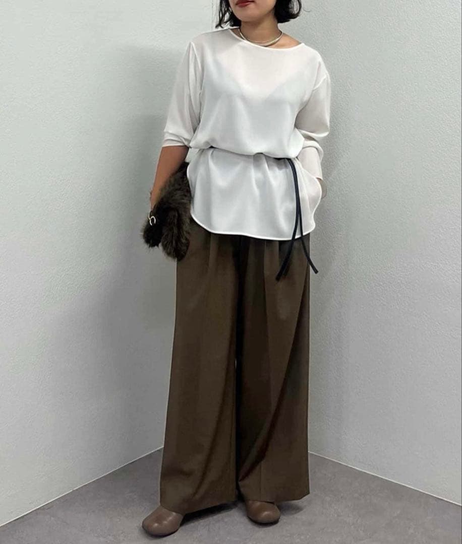 今期購入【新品未使用タグ付】 ガリャルダガランテ　ラウンドブラウスTee