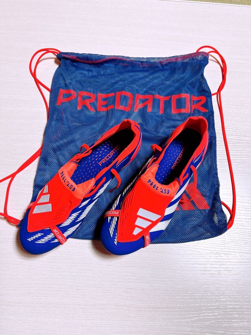 アディダスサッカースパイクPredator elite 27センチ