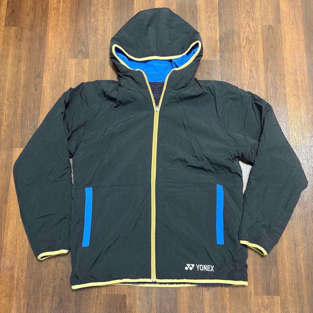 ヨネックス　ボアリバーシブルパーカー　90089