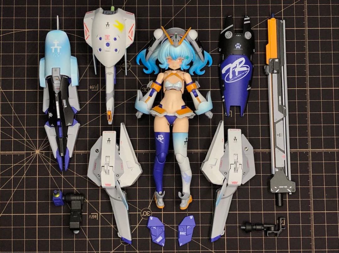 メガミデバイス PUNI☆MOFU トゥーンドウォート　塗装済み完成品