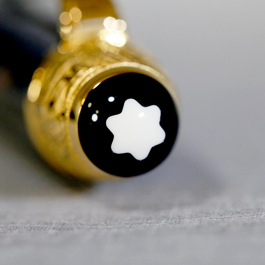 【極美品 送料込み】モンブラン 万年筆 ボルテール 作家シリーズ １９９５年