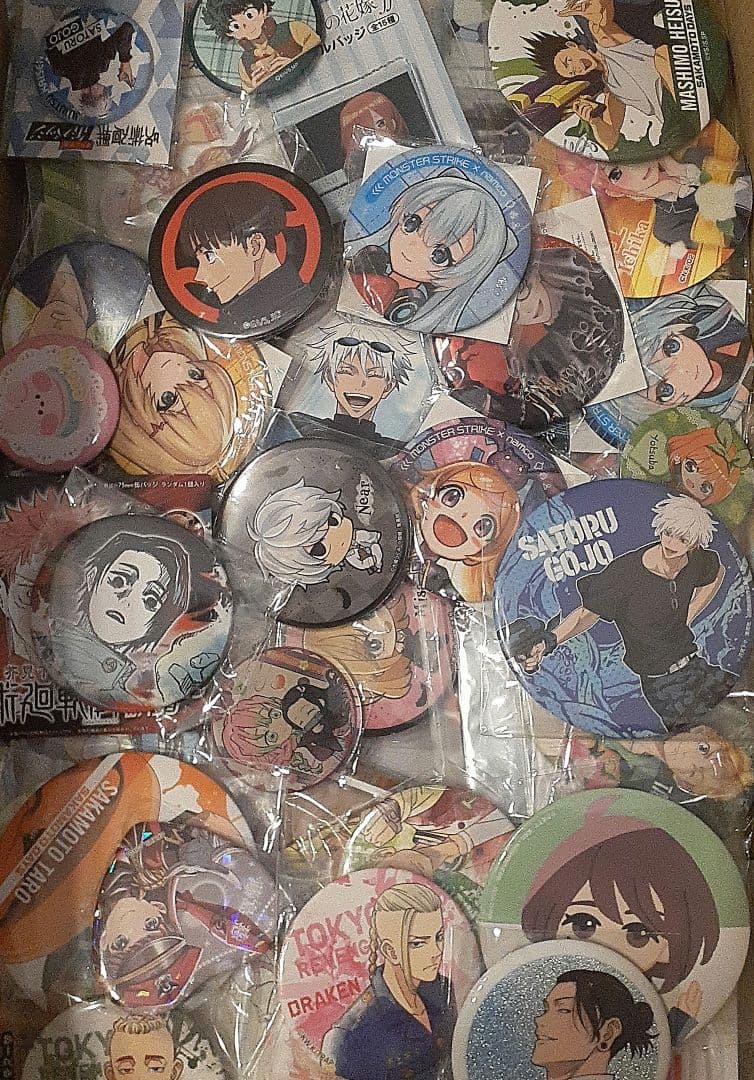 一番くじ＆缶バッジ＆アクスタ等、美少女グッズ等、希少品500点以上