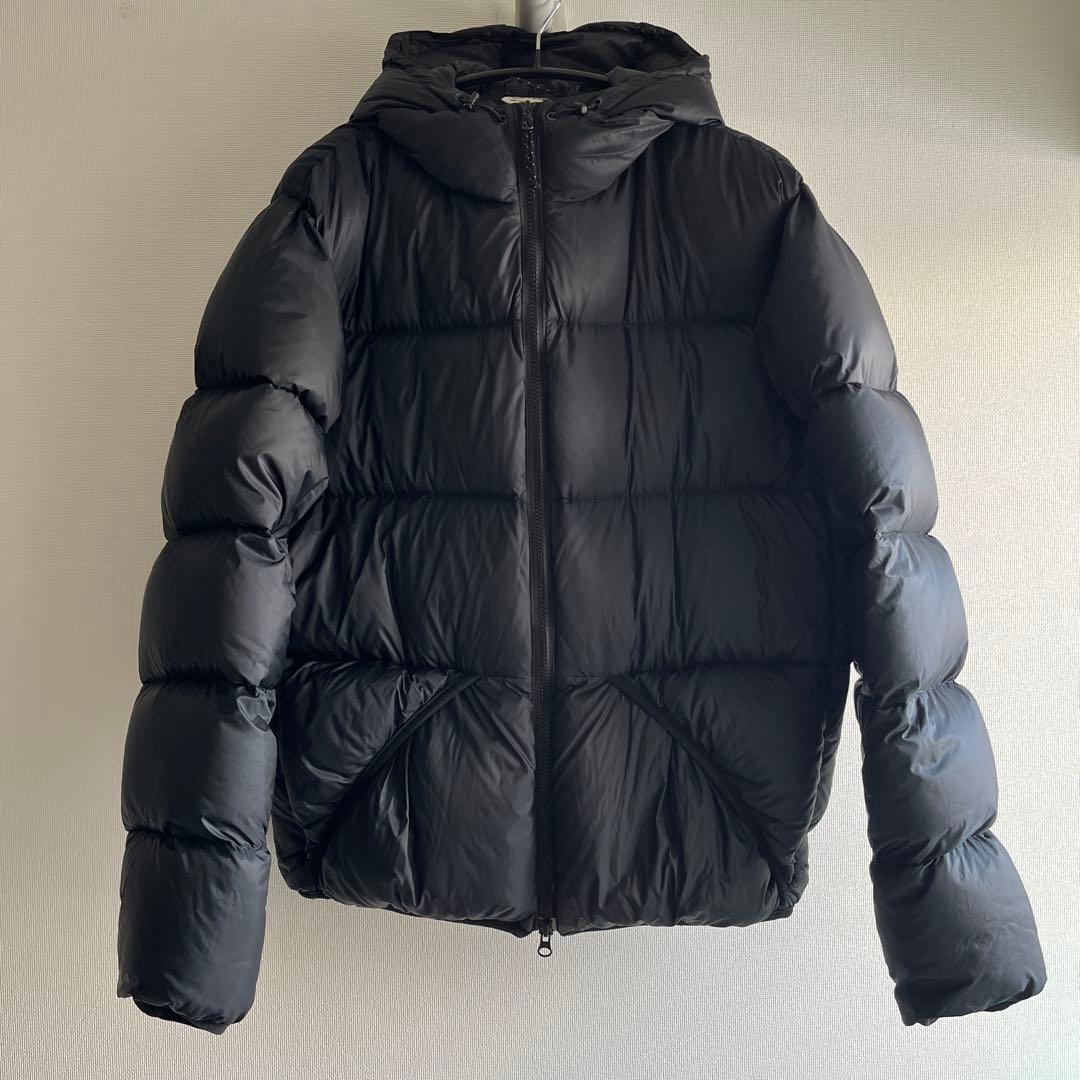 FEATHERED FRIENDS ダウンジャケット