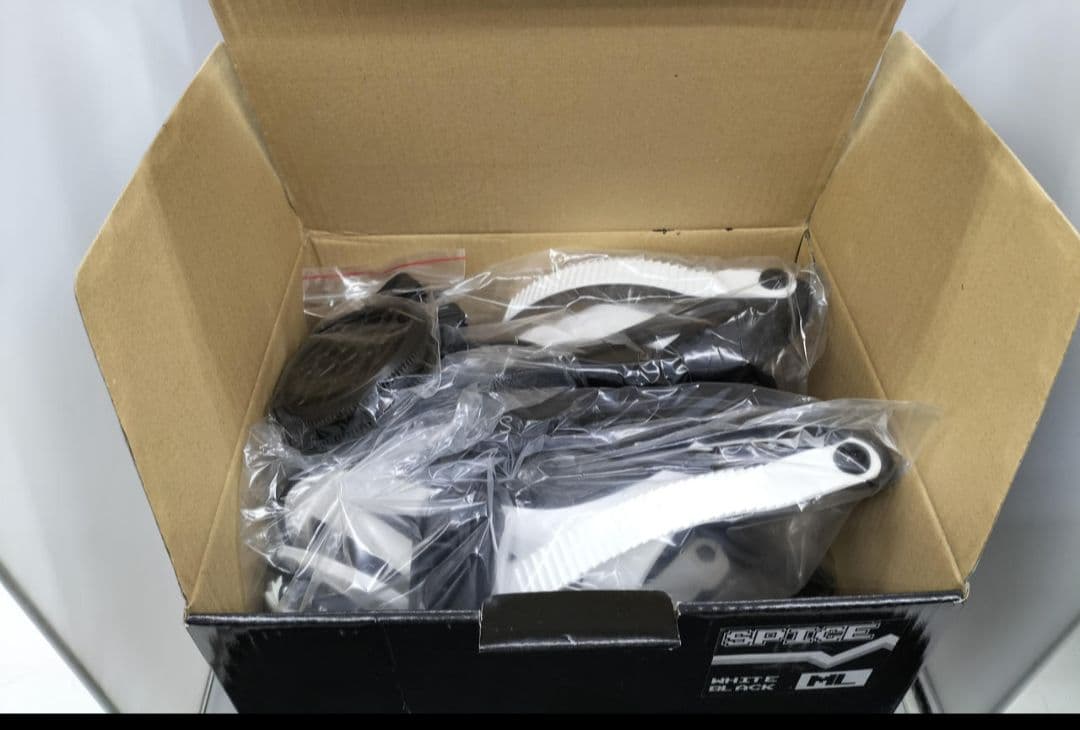 未使用 spice スノーボード バインディング MLサイズ ブラック ホワイト