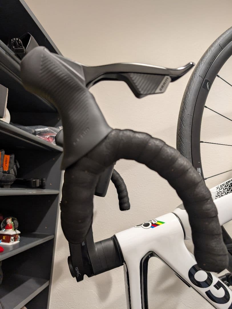 COLNAGO 23年式V3 DISC SRAM RIVAL AXS 480S