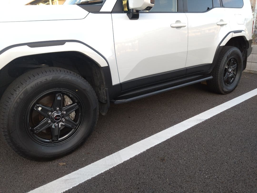 【これが限界値下げ】ランクル250スタッドレスブリザックVRX3＋付属品多数