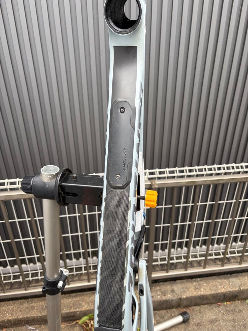 Santa Cruz BRONSON CC 2019モデル　フレーム