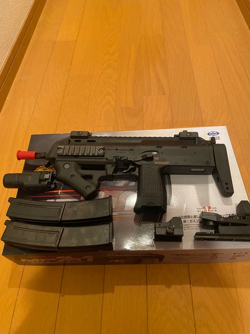 く*ろ様 東京マルイ MP7A1 エアガン ガスブローバック