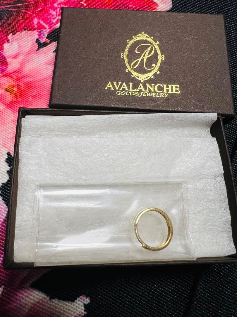 アヴァランチ フープピアス未使用