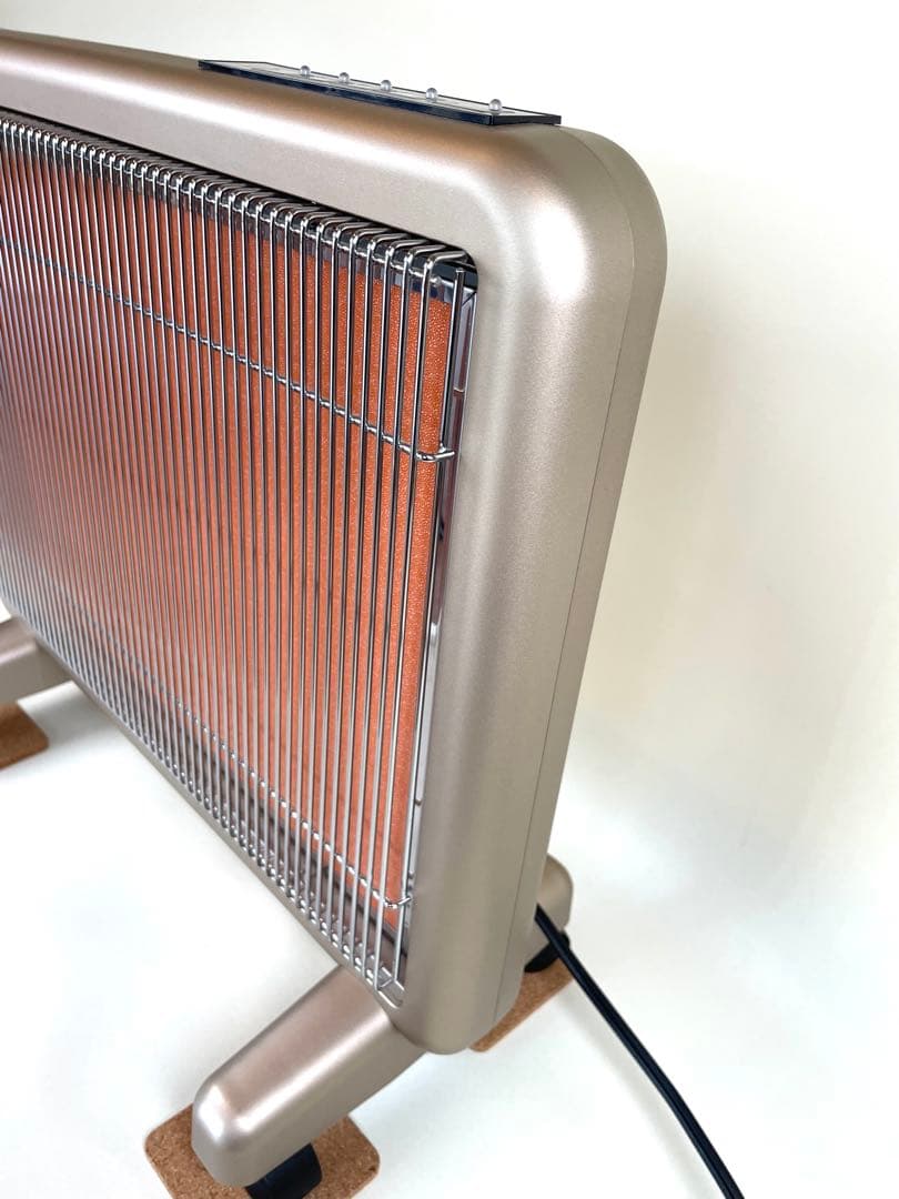 美品　サンルミエ・エクセラ７ N700L-GR 遠赤外線ヒーター