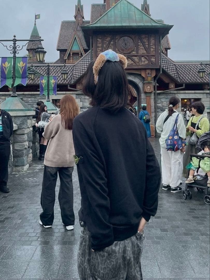 STONE 黒 ブラック スウェット トレーナー