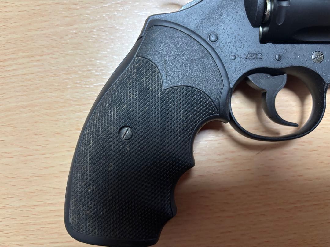 東京マルイ コルト パイソン ガスリボルバー .357マグナム 4インチ