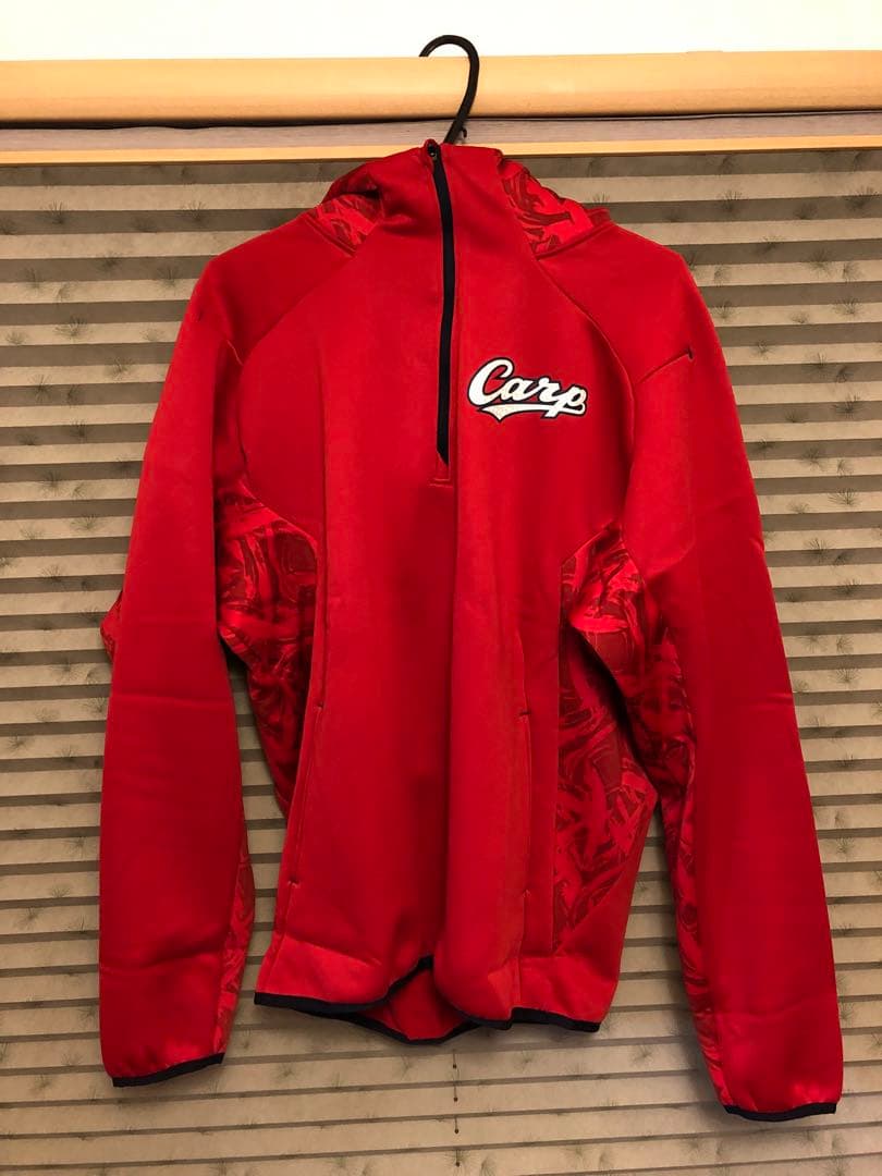 【早いもの勝ち】広島カープ　フードジャケット XO