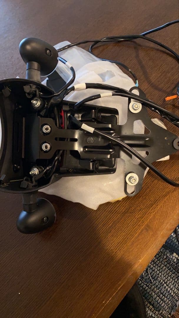 ホンダ　レブル250純正　未使用 テールランプ 赤色 取り付け金具付き