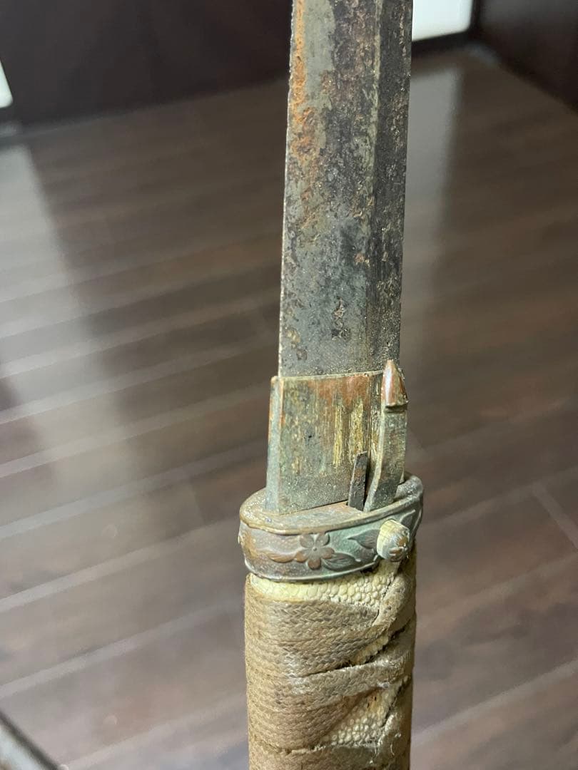 軍刀 指揮刀 旧日本軍 大日本帝国　模造刀　鍔無し