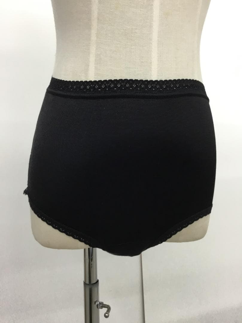 長期保管品 未使用 アンダースコート ヨネックス フリル付 Lサイズ 黒色