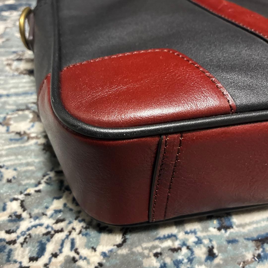 COACH ビジネスバッグ 黒と茶色