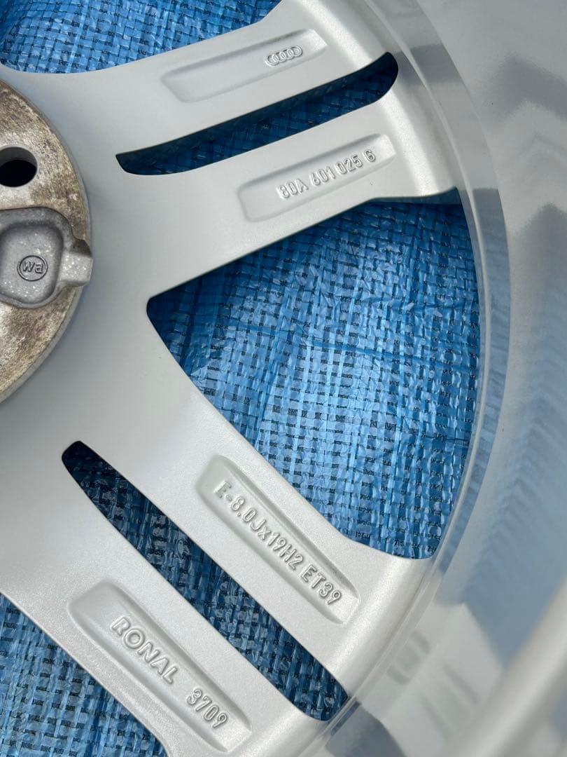 【送料込み】超美品！アウディSライン19インチ純正タイヤホイール4本セット