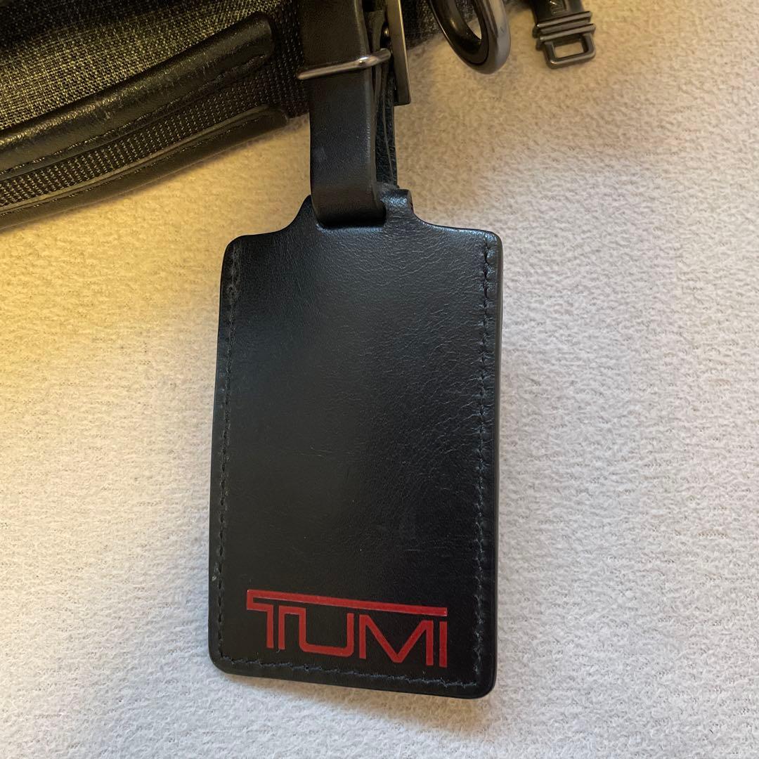 TUMI グレー ビジネスバッグ