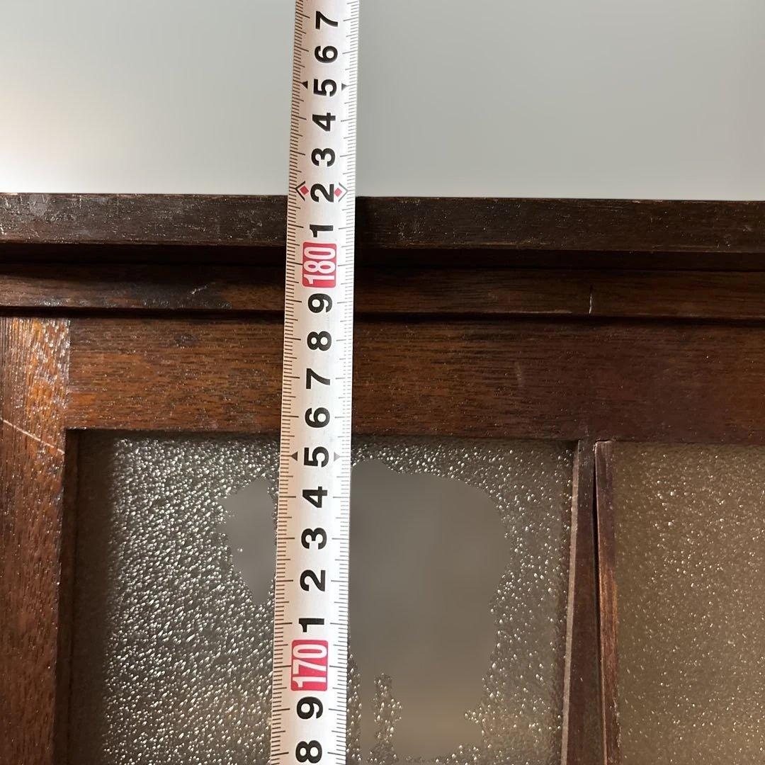 木製ガラス扉付き箪笥　時代家具