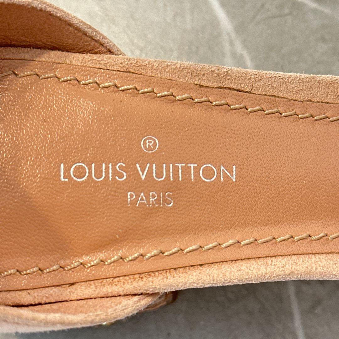 Louis Vuitton ベージュ スエード ミュール