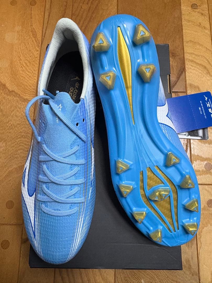 新品　超最新　激レア　限定品　ミズノ　ミズノ アルファ 3 JAPAN 25cm