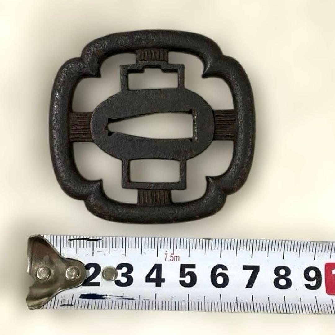 B-80 鍔　武具　刀装具　骨董品　時代物　日本　美術品　工芸品