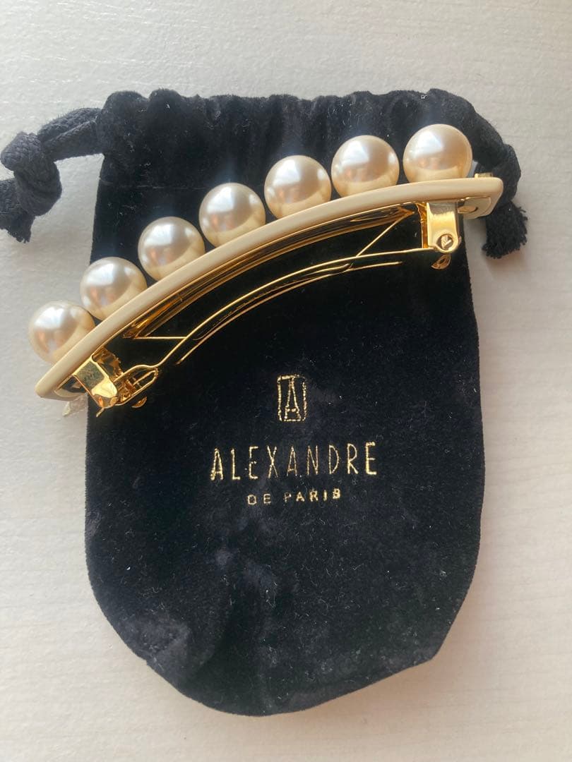 ALEXANDRE DE PARIS パールバレッタ　ベージュ