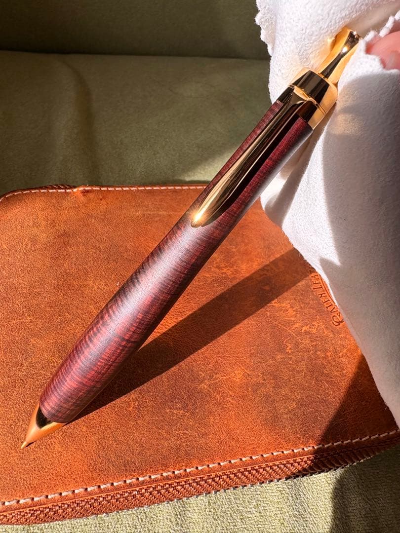 こぶた工房　サイアミースローズウッド 極上+エクセレントカーリーツートン