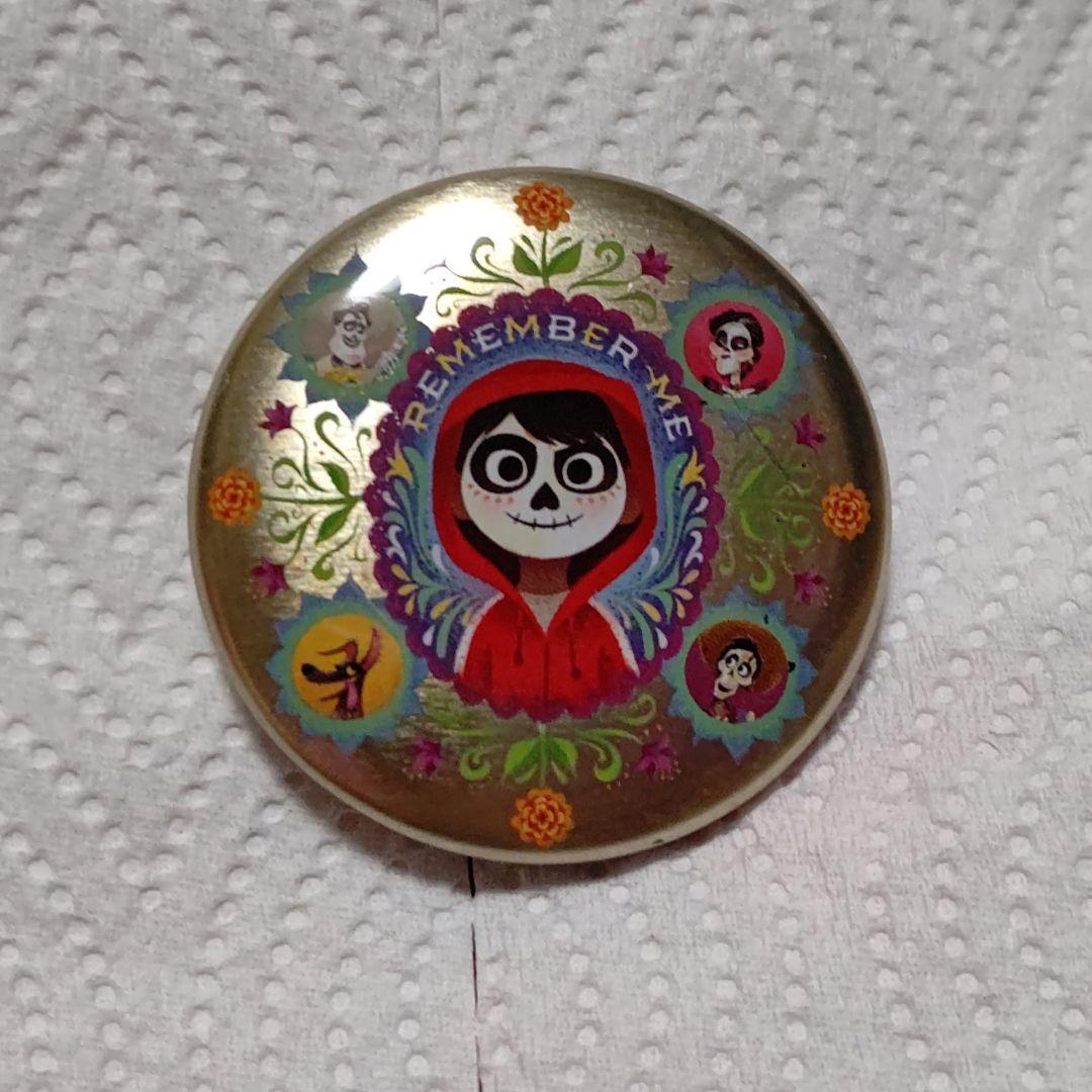 ディズニー　ピンズ、缶バッジ、小物　110点　まとめ売り