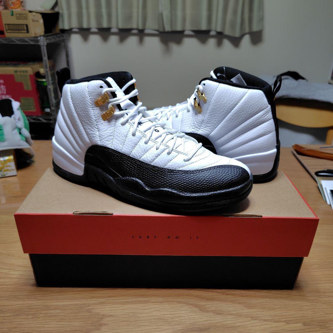 Air Jordan 12 Taxi　28.5cm