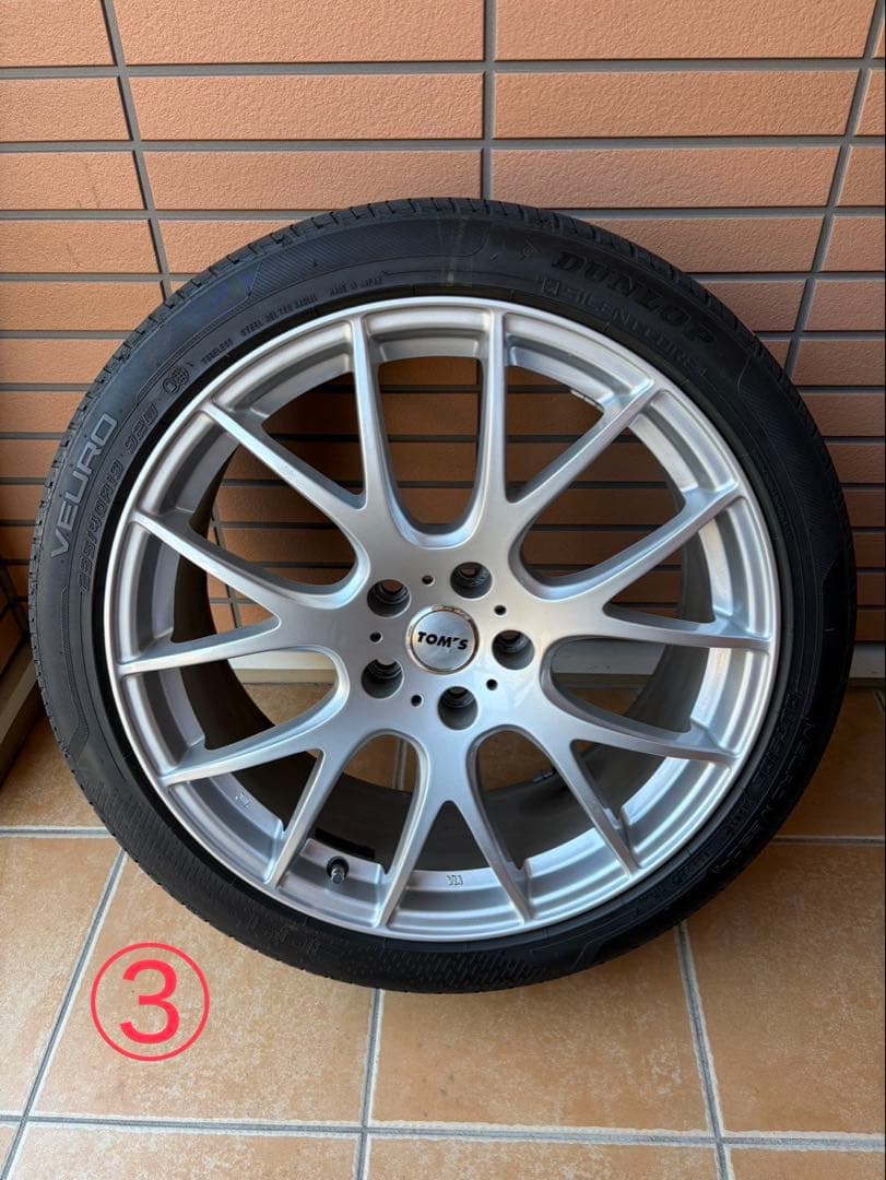 【TOM'S TM-05 19インチ 4本セット】※着払い